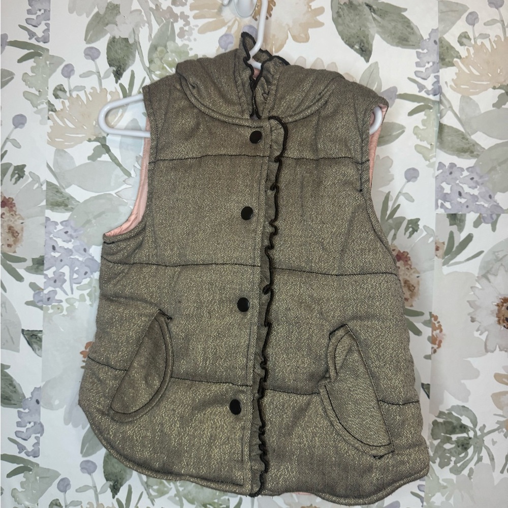 Girls crazy 8 vest 🛍